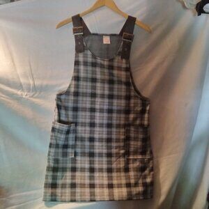 No Boundaries Plaid Jumper, Size L